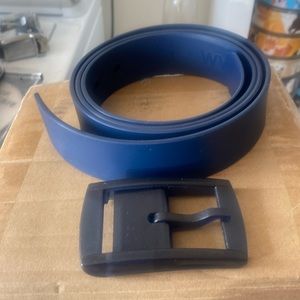 NIB Navy C4 Belt and Buckle